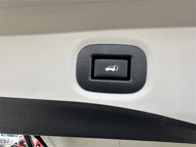 Used 2019 Nissan Rogue SV w/ Premium Package image 44