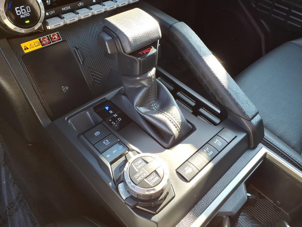 Used 2025 Toyota Tacoma TRD Off-Road AWD/4WD image 25