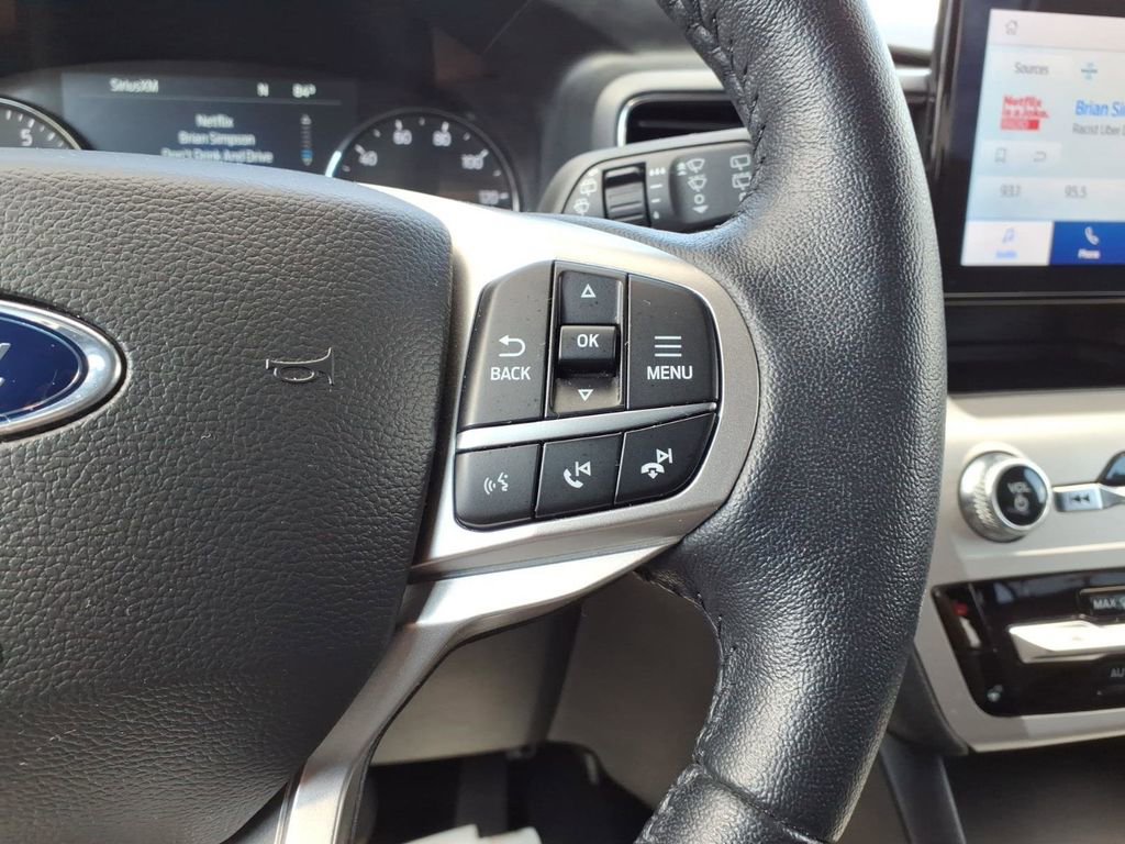 Certified 2022 Ford Explorer XLT w/ Equipment Group 202A AWD/4WD image 19