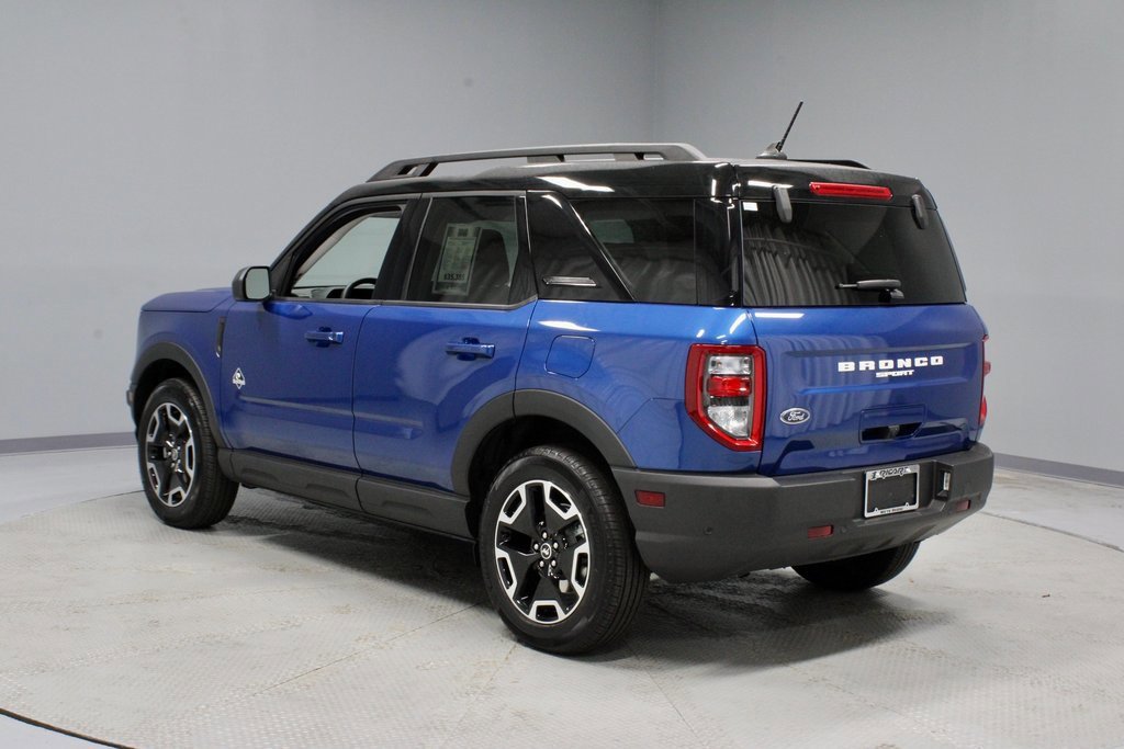 Certified 2024 Ford Bronco Sport Outer Banks image 3