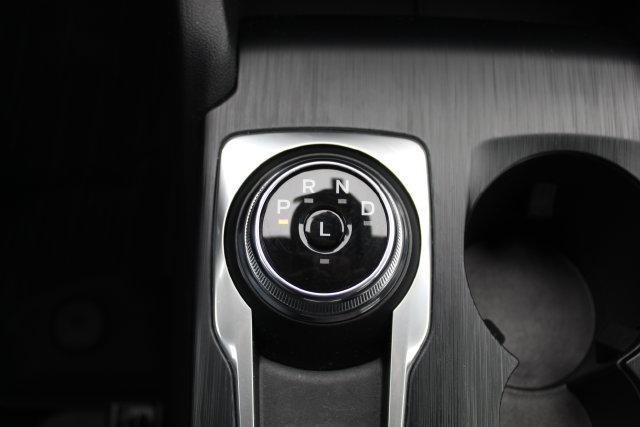 Certified 2023 Ford Escape ST-Line Select AWD/4WD image 29