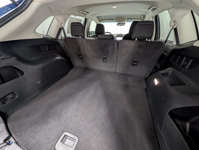 Certified 2020 Ford Edge SE FWD image 20