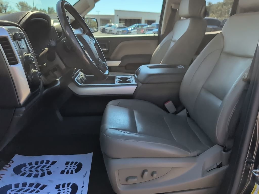 Used 2018 Chevrolet Silverado 1500 LTZ Z71 w/ LTZ Plus Package image 8