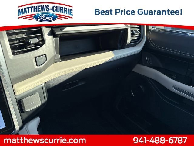 Certified 2024 Ford Expedition Platinum image 26