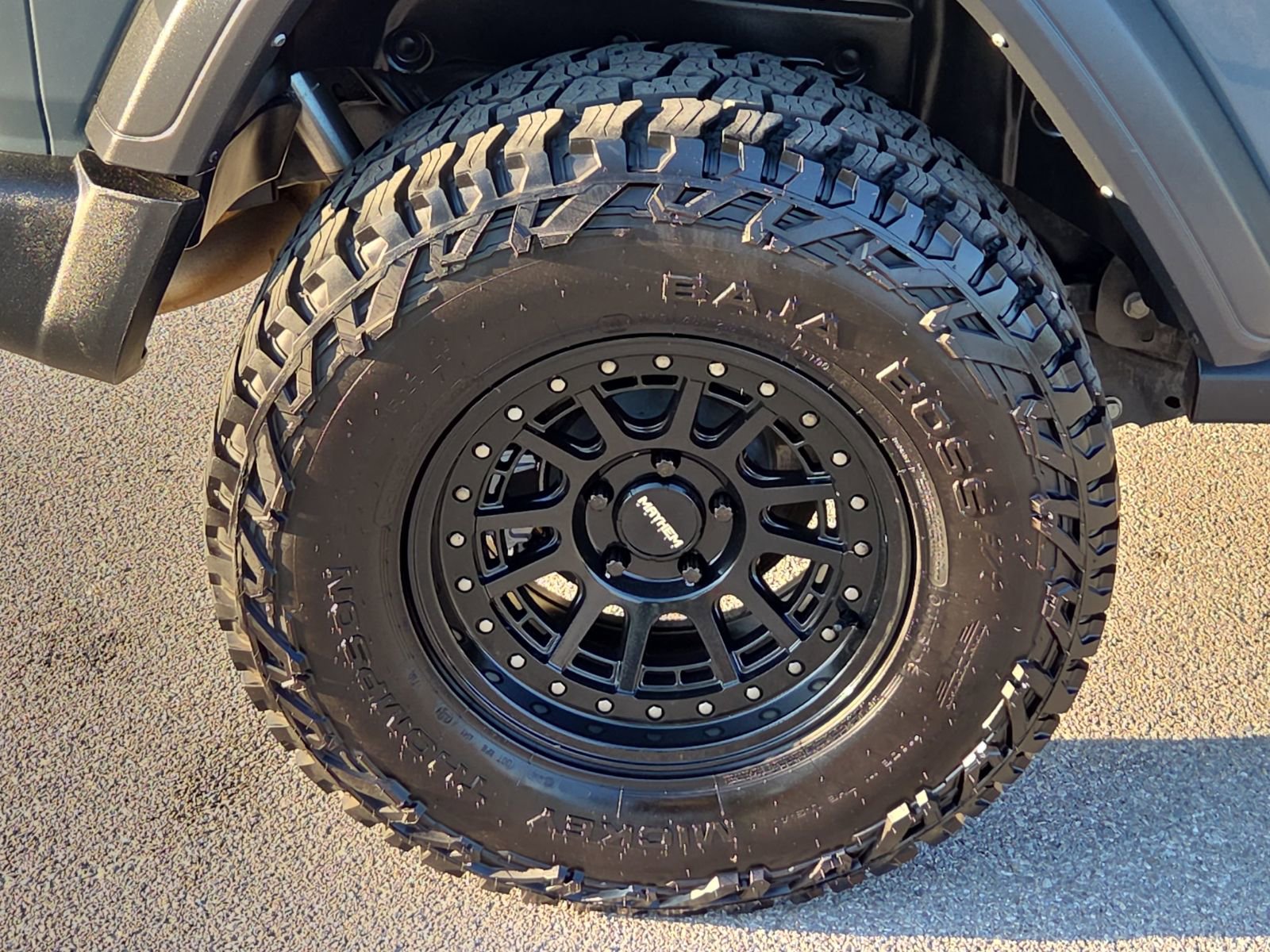 Used 2024 Jeep Wrangler Sport S image 7