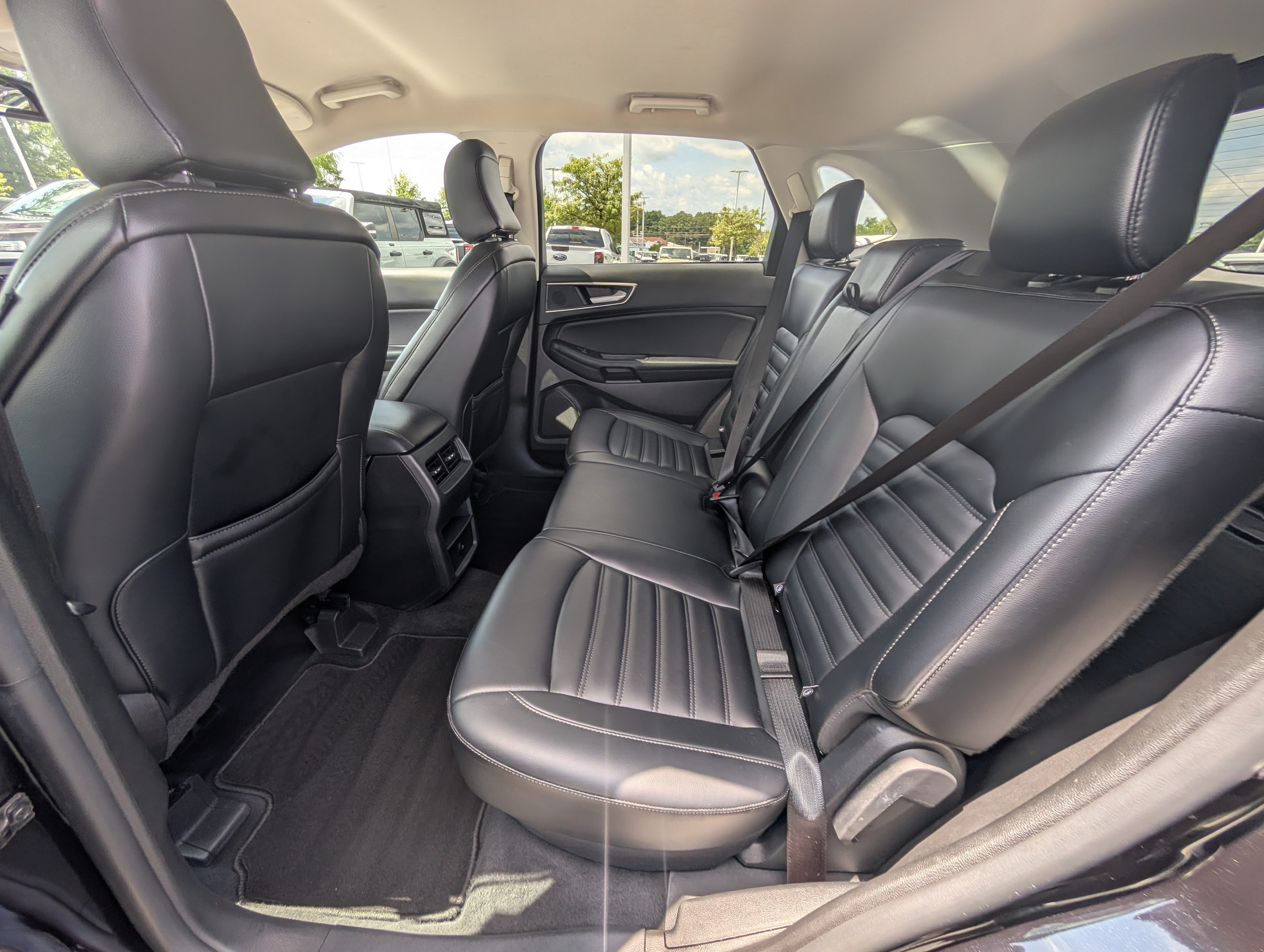 Certified 2024 Ford Edge SEL AWD/4WD image 13