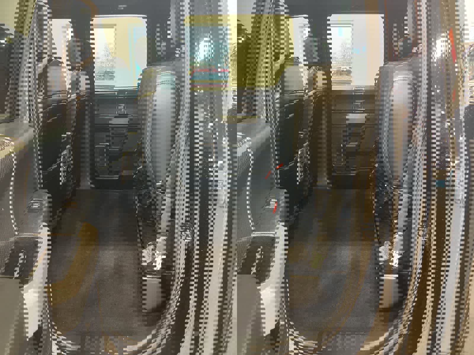 Certified 2019 Ford F150 Raptor w/ Equipment Group 802A Luxury image 36