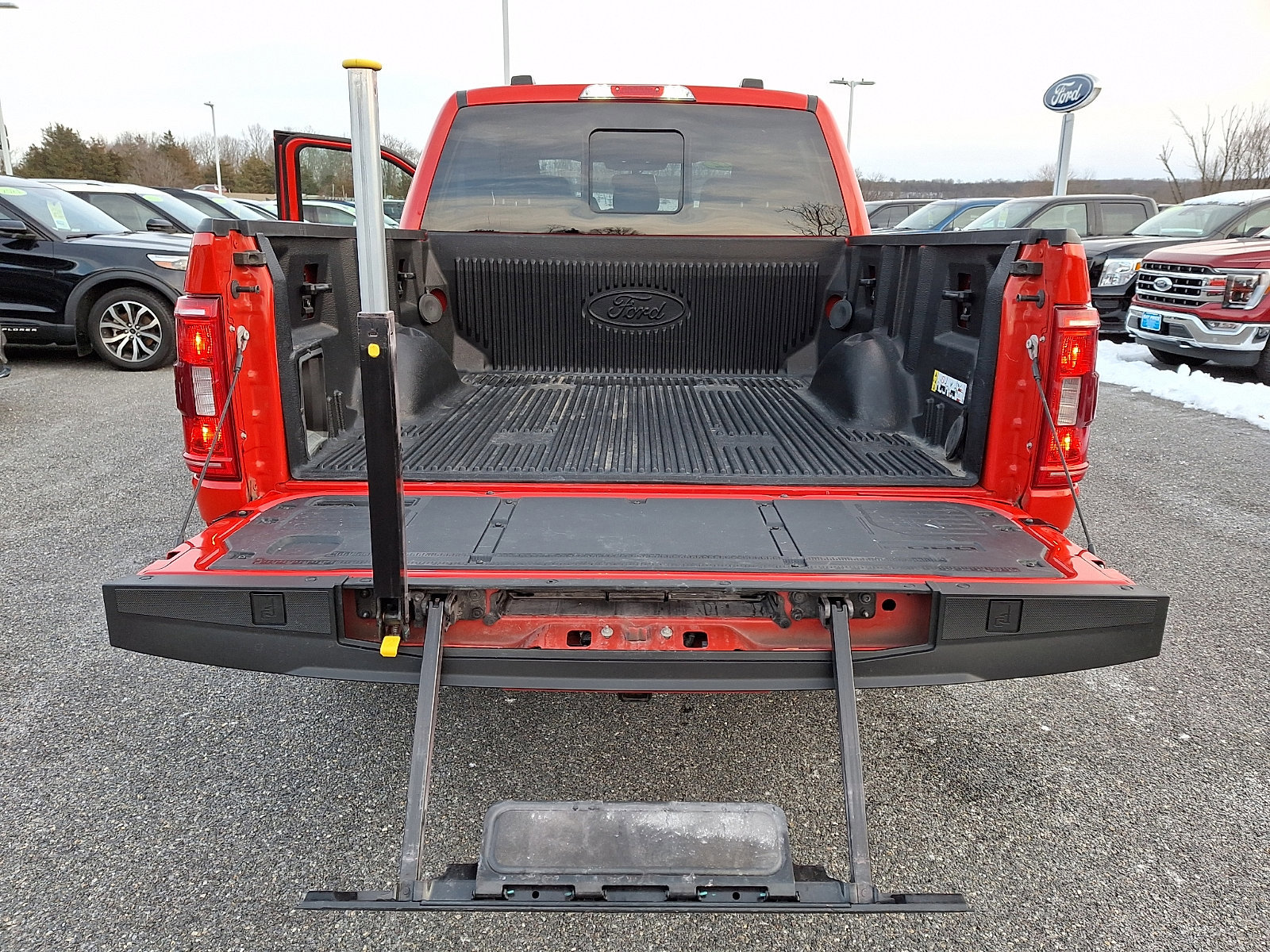 Certified 2022 Ford F150 XLT w/ Equipment Group 302A High image 29