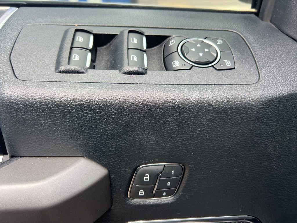 Certified 2020 Ford F150 Platinum w/ Equipment Group 701A Luxury image 23