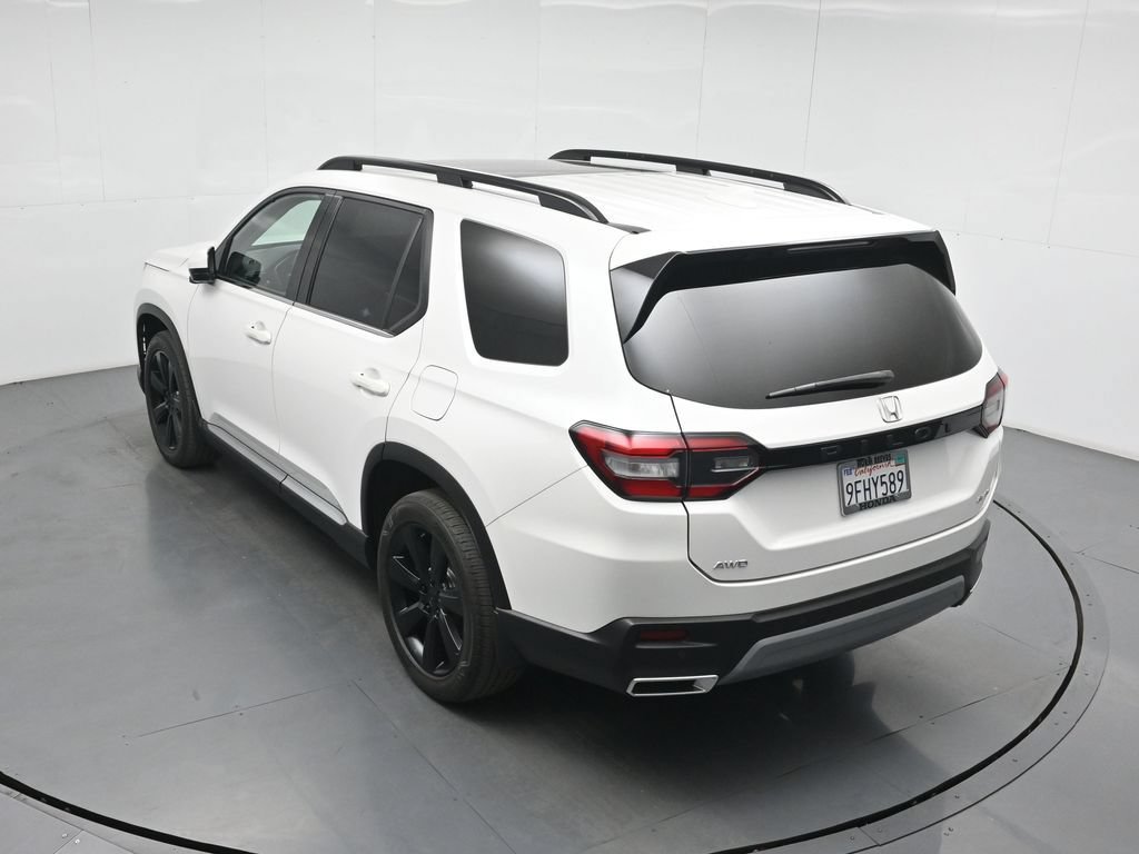 Used 2023 Honda Pilot Elite image 42