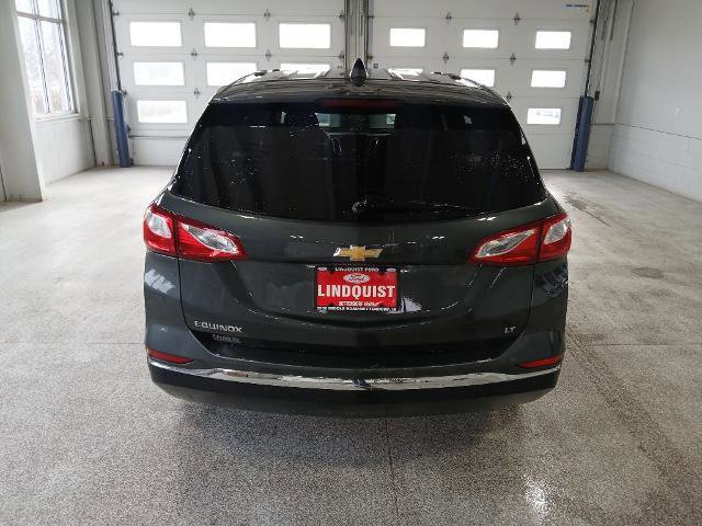 Used 2019 Chevrolet Equinox LT w/ Driver Convenience Package image 4