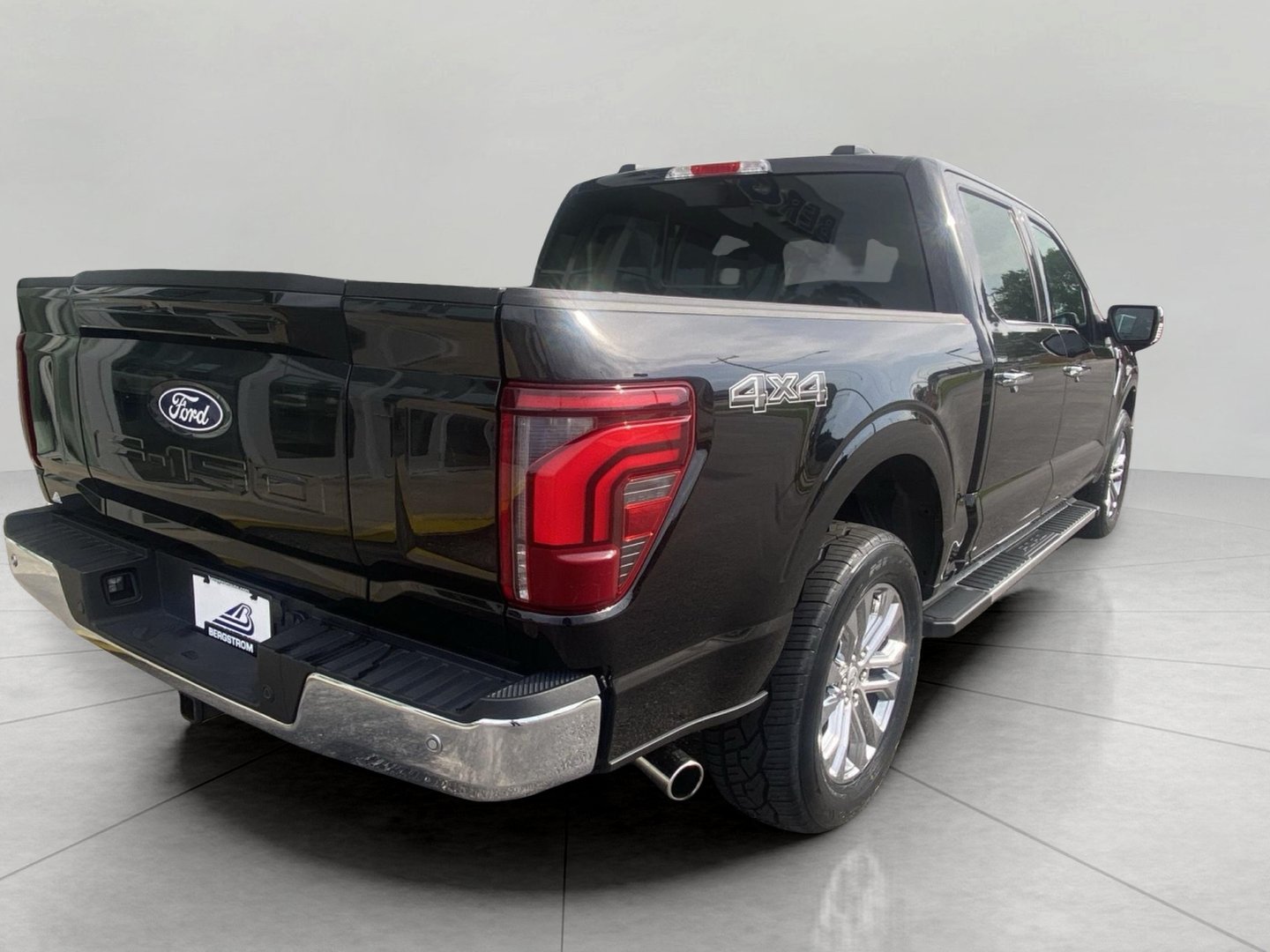 Certified 2024 Ford F150 Lariat w/ Bed Utility Package AWD/4WD image 10