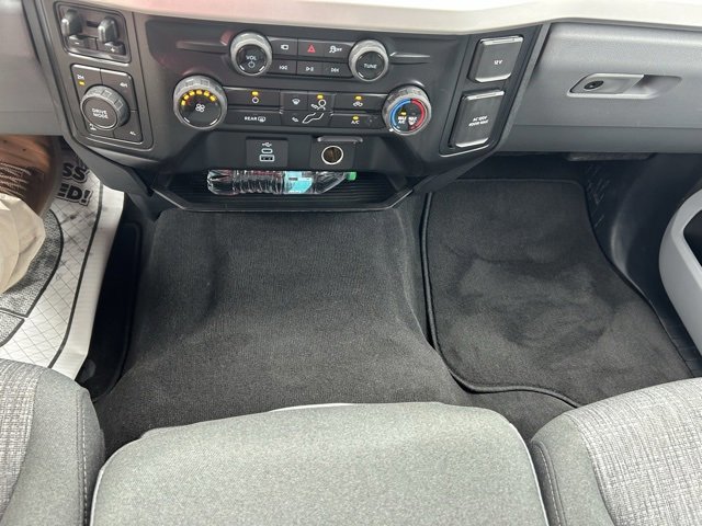Certified 2025 Ford F250 XLT w/ 360-Degree Camera Package image 17