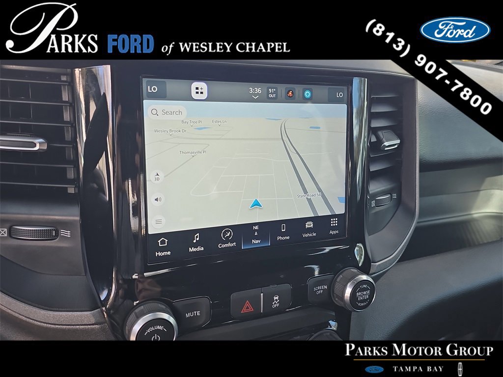 Used 2024 RAM 2500 Tradesman w/ Chrome Appearance Group image 19