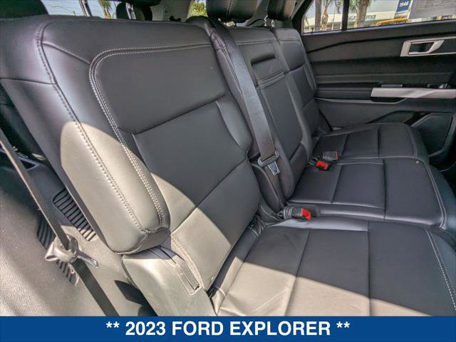 Certified 2023 Ford Explorer XLT w/ Equipment Group 202A RWD image 22