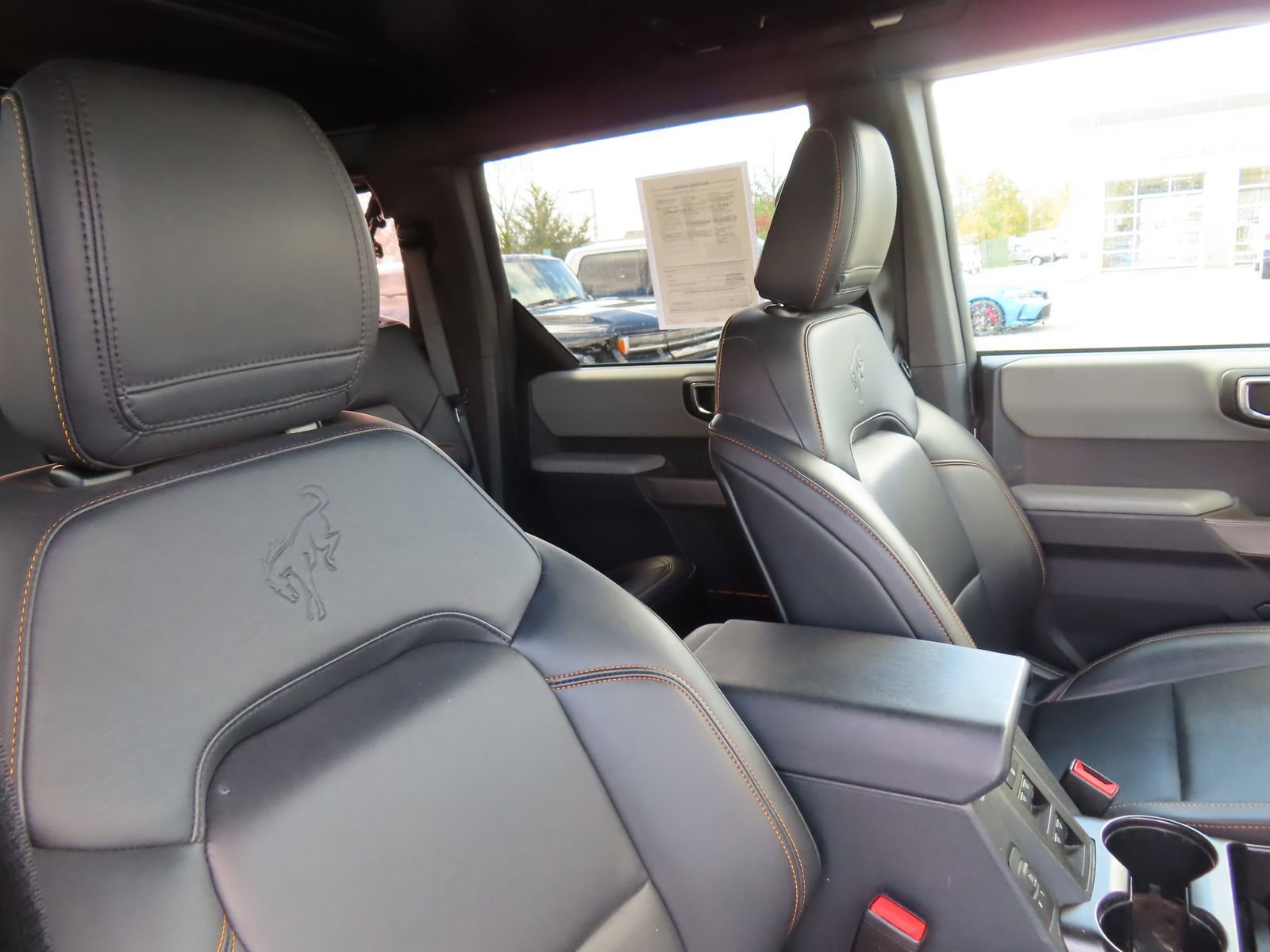 Certified 2022 Ford Bronco Badlands w/ Sasquatch Package image 30