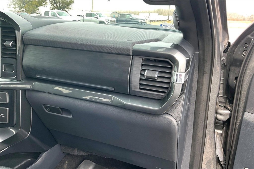 Certified 2022 Ford F150 XLT w/ Equipment Group 302A High image 21