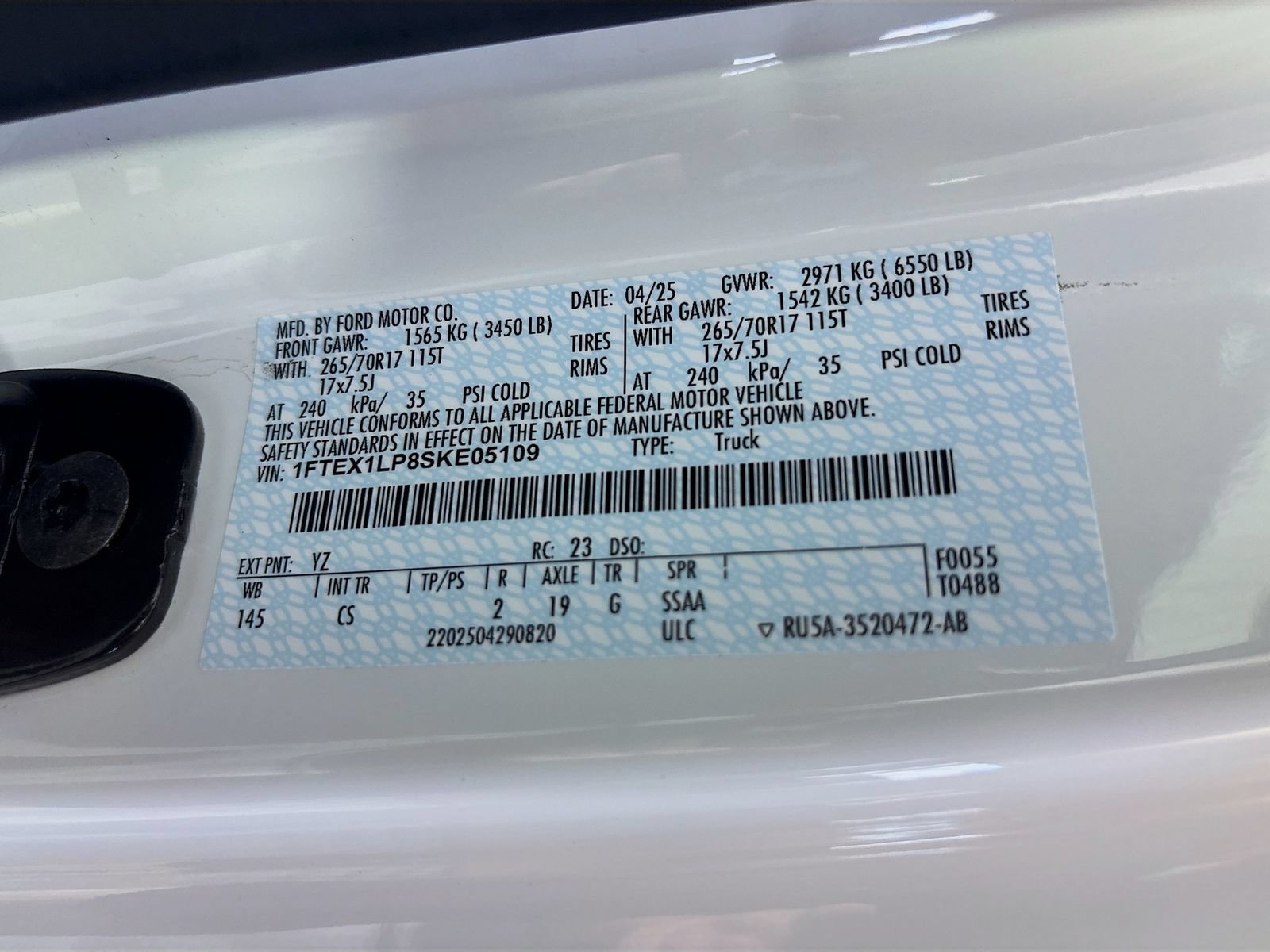 Certified 2025 Ford F150 XL AWD/4WD image 29