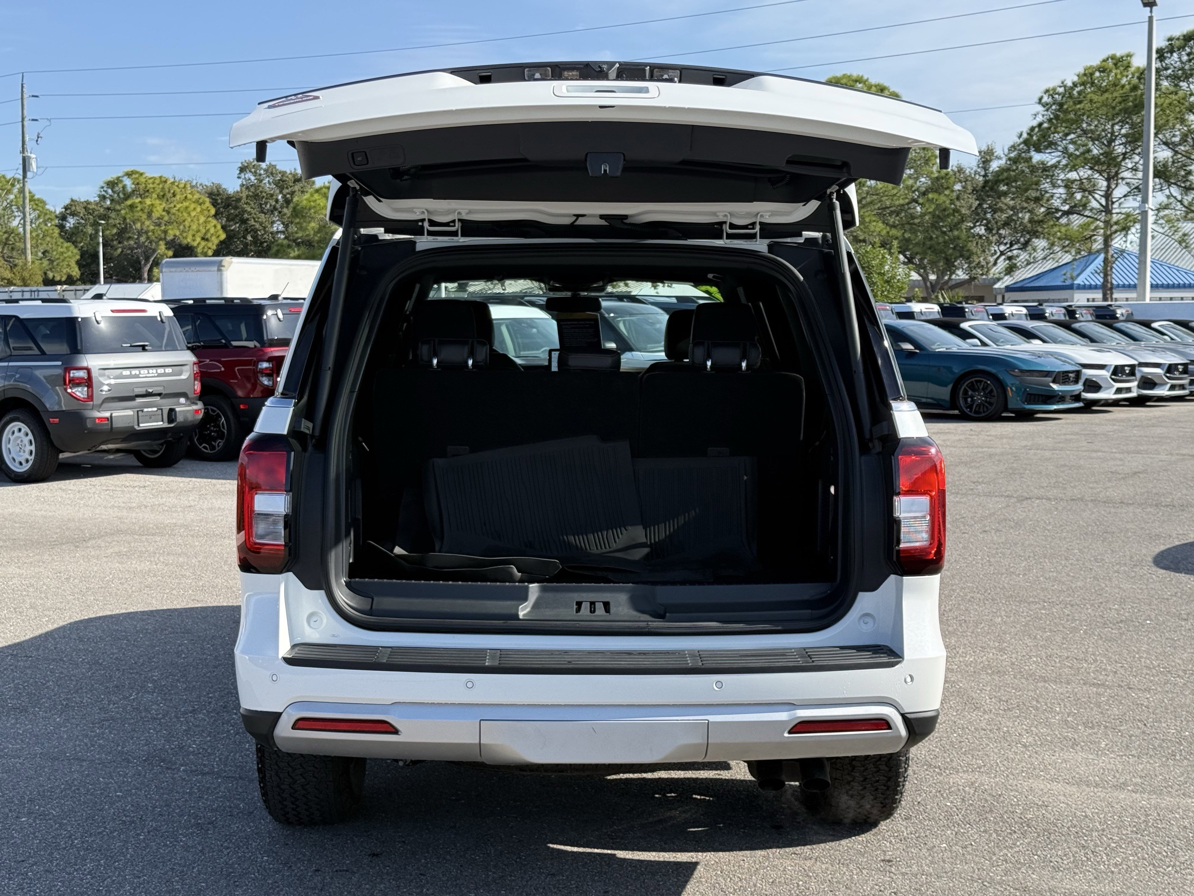 Certified 2024 Ford Expedition Timberline image 13
