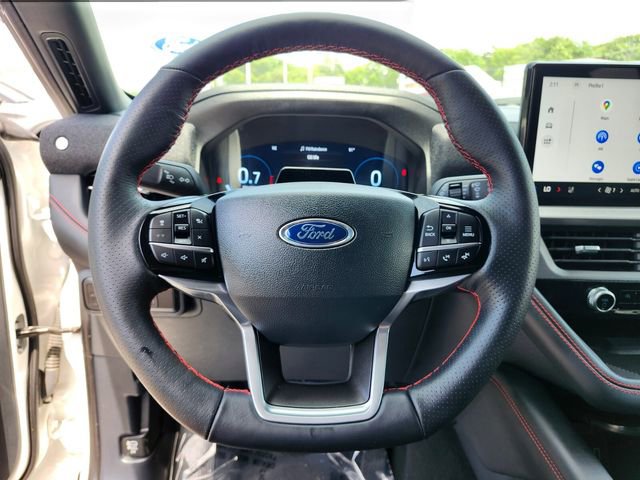Certified 2025 Ford Explorer ST-Line w/ ST-Line Street Pack AWD/4WD image 30