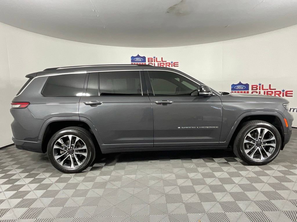 Used 2022 Jeep Grand Cherokee L Overland w/ Luxury Tech Group IV RWD image 2