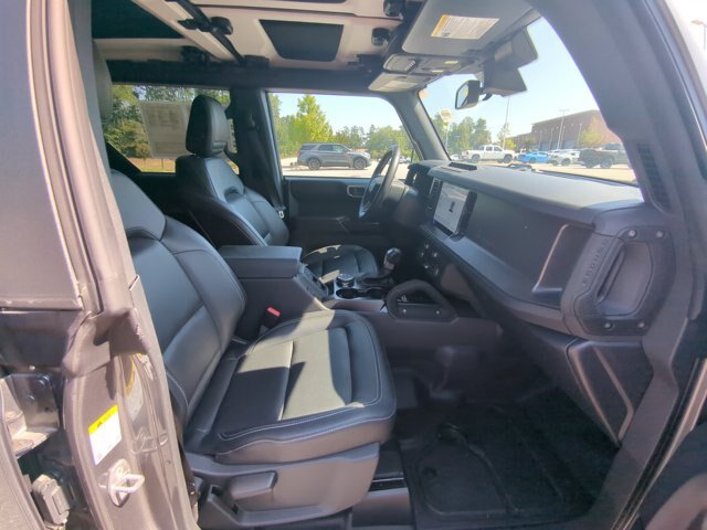 Certified 2025 Ford Bronco Badlands AWD/4WD image 26
