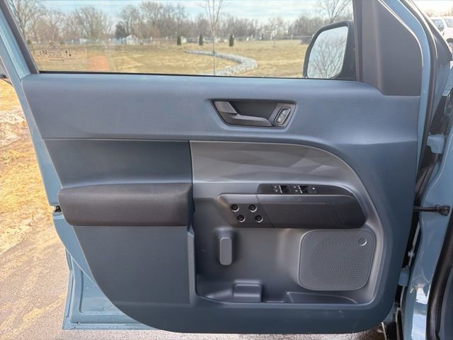 Certified 2022 Ford Maverick XL image 17