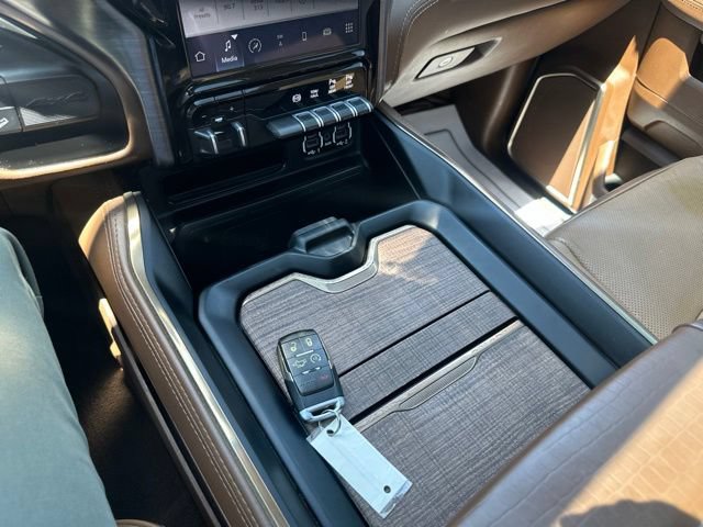 Used 2022 RAM 2500 Limited AWD/4WD image 43