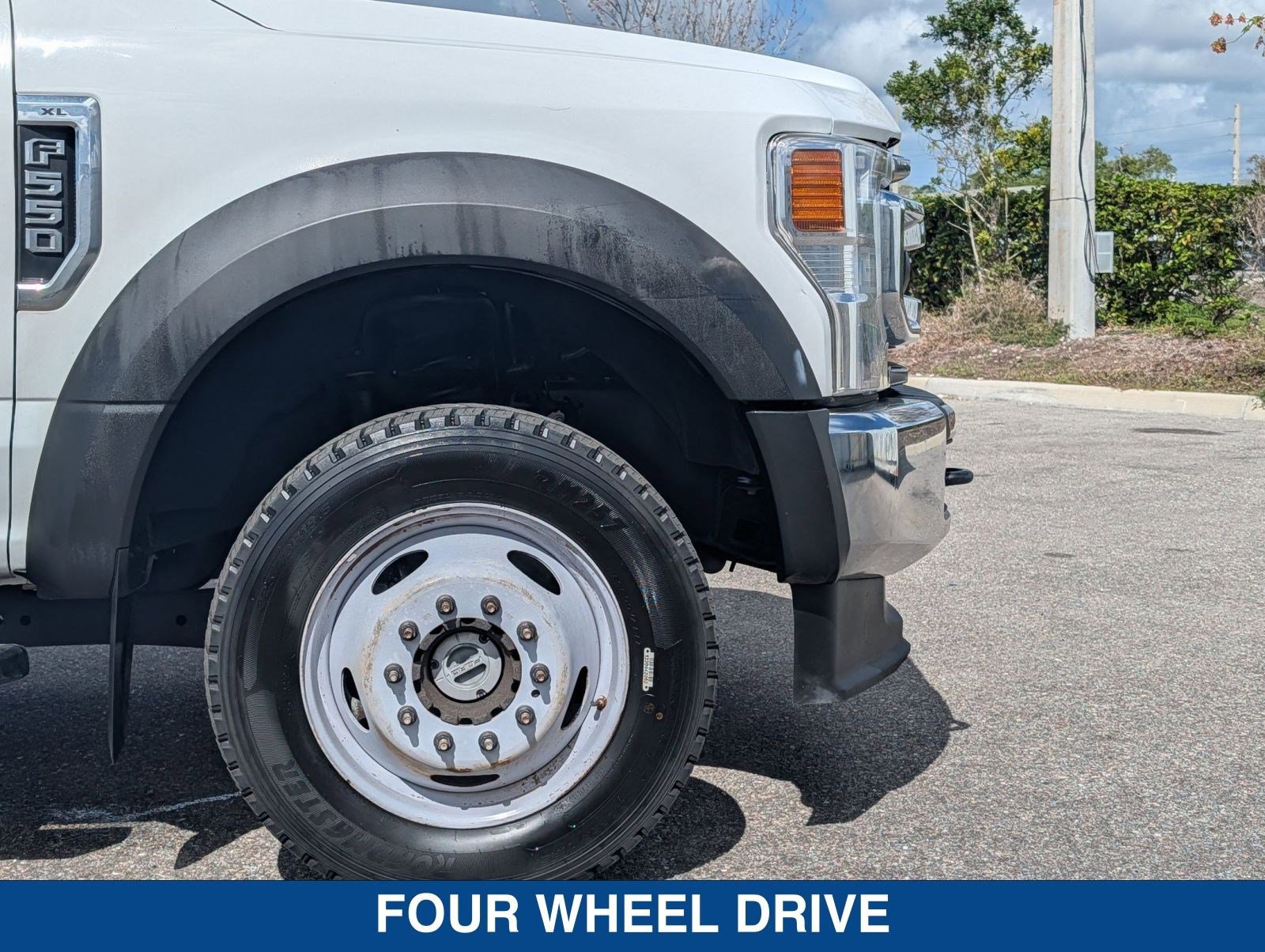 Certified 2021 Ford F550 4x4 Crew Cab Super Duty image 11