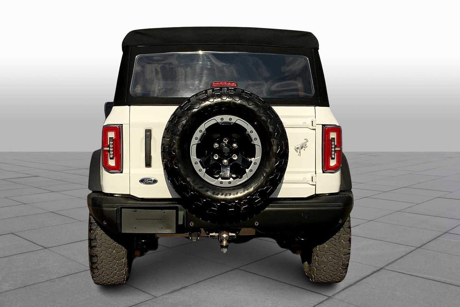 Certified 2022 Ford Bronco Badlands image 2