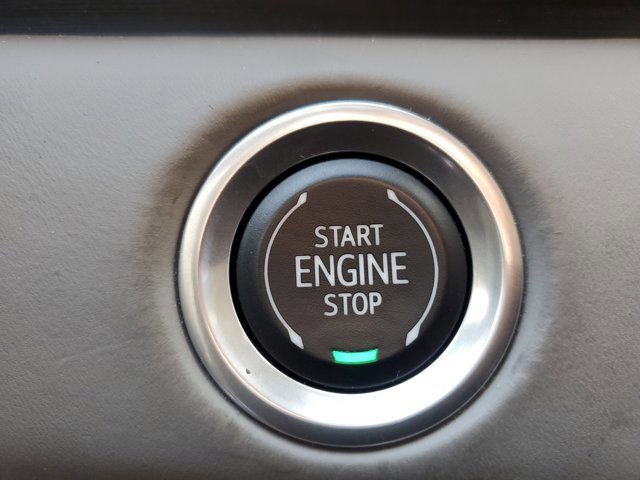 Used 2023 Cadillac Escalade Premium Luxury Platinum image 33