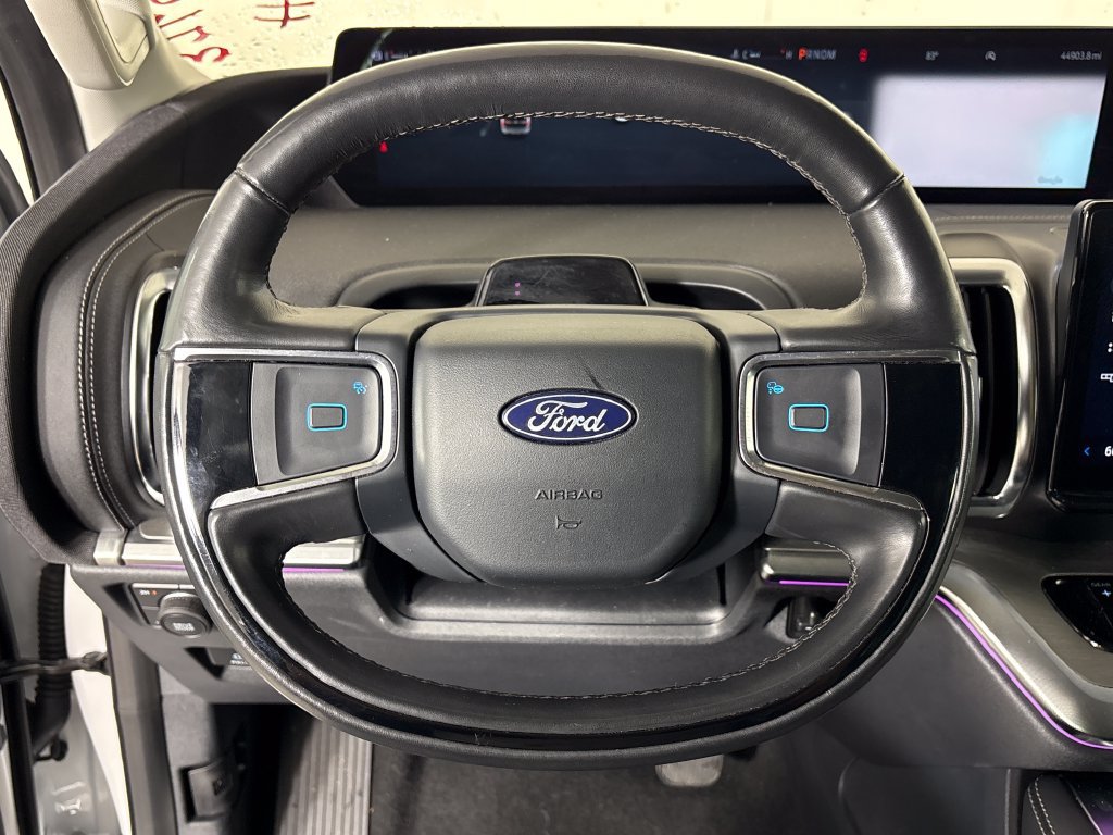 Certified 2025 Ford Expedition Max Platinum AWD/4WD image 17