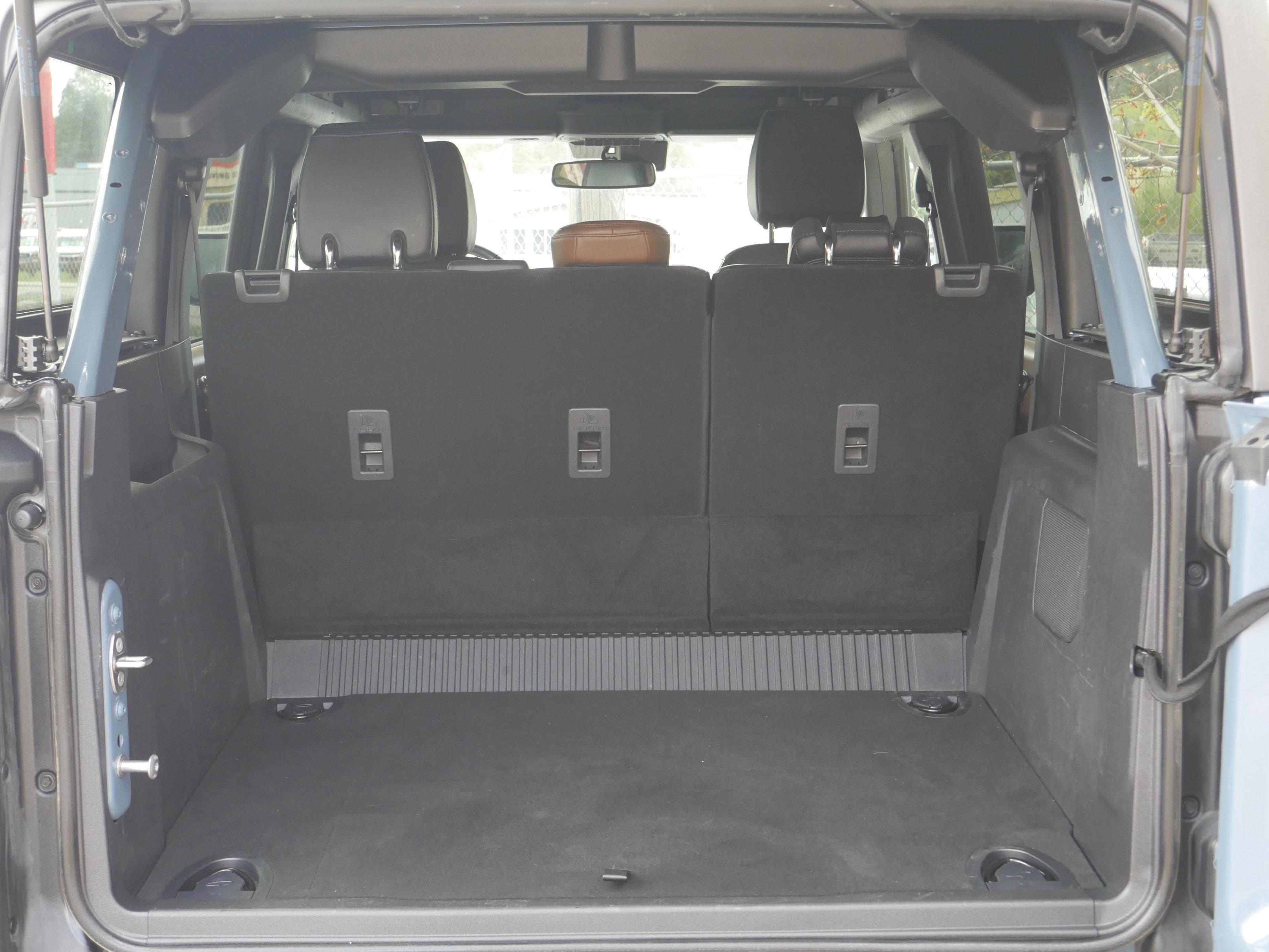 Certified 2024 Ford Bronco Outer Banks AWD/4WD image 25