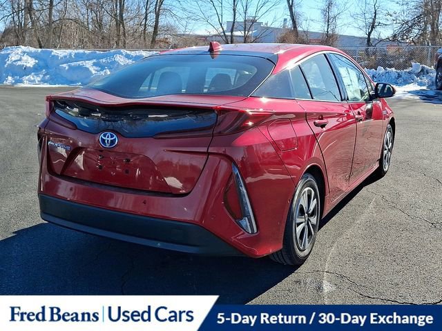 Used 2017 Toyota Prius Prime image 7