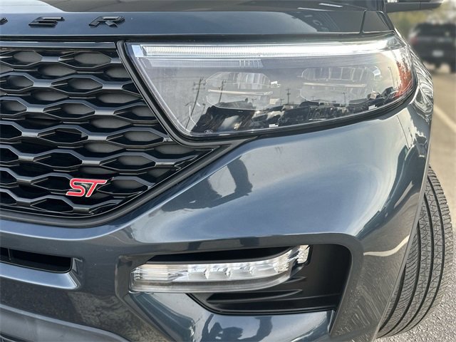 Certified 2022 Ford Explorer ST w/ Equipment Group 401A image 9