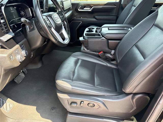 Used 2025 GMC Sierra 1500 SLT AWD/4WD image 15