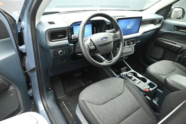 Certified 2025 Ford Maverick XLT w/ XLT Luxury Package AWD/4WD image 9