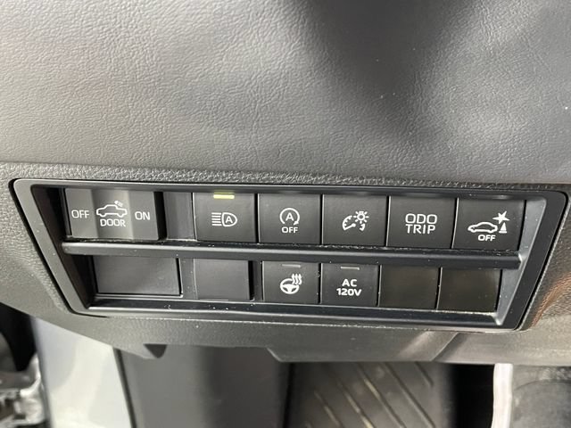 Used 2023 Toyota Tundra Platinum AWD/4WD image 10