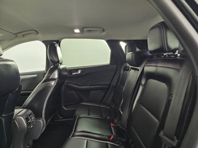 Certified 2024 Ford Escape Platinum image 19