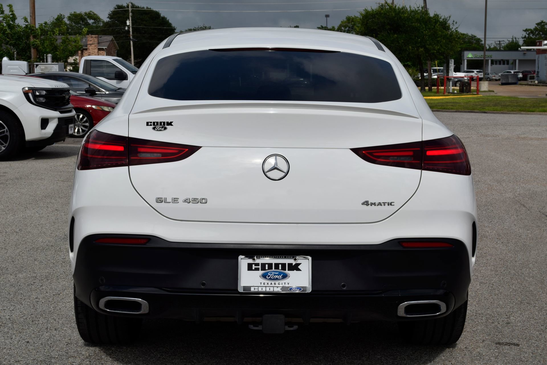 Used 2025 Mercedes-Benz GLE 450 4MATIC Coupe image 5