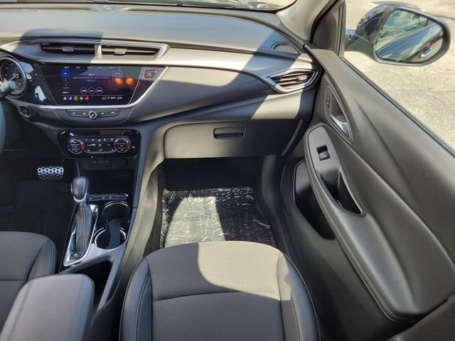 Used 2023 Buick Encore GX Select w/ Sport Touring Package FWD image 15