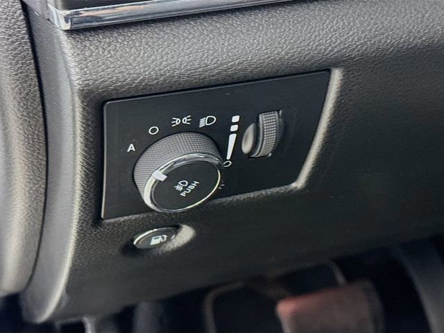 Used 2021 Jeep Grand Cherokee Limited w/ Quick Order Package 28K 80th image 12