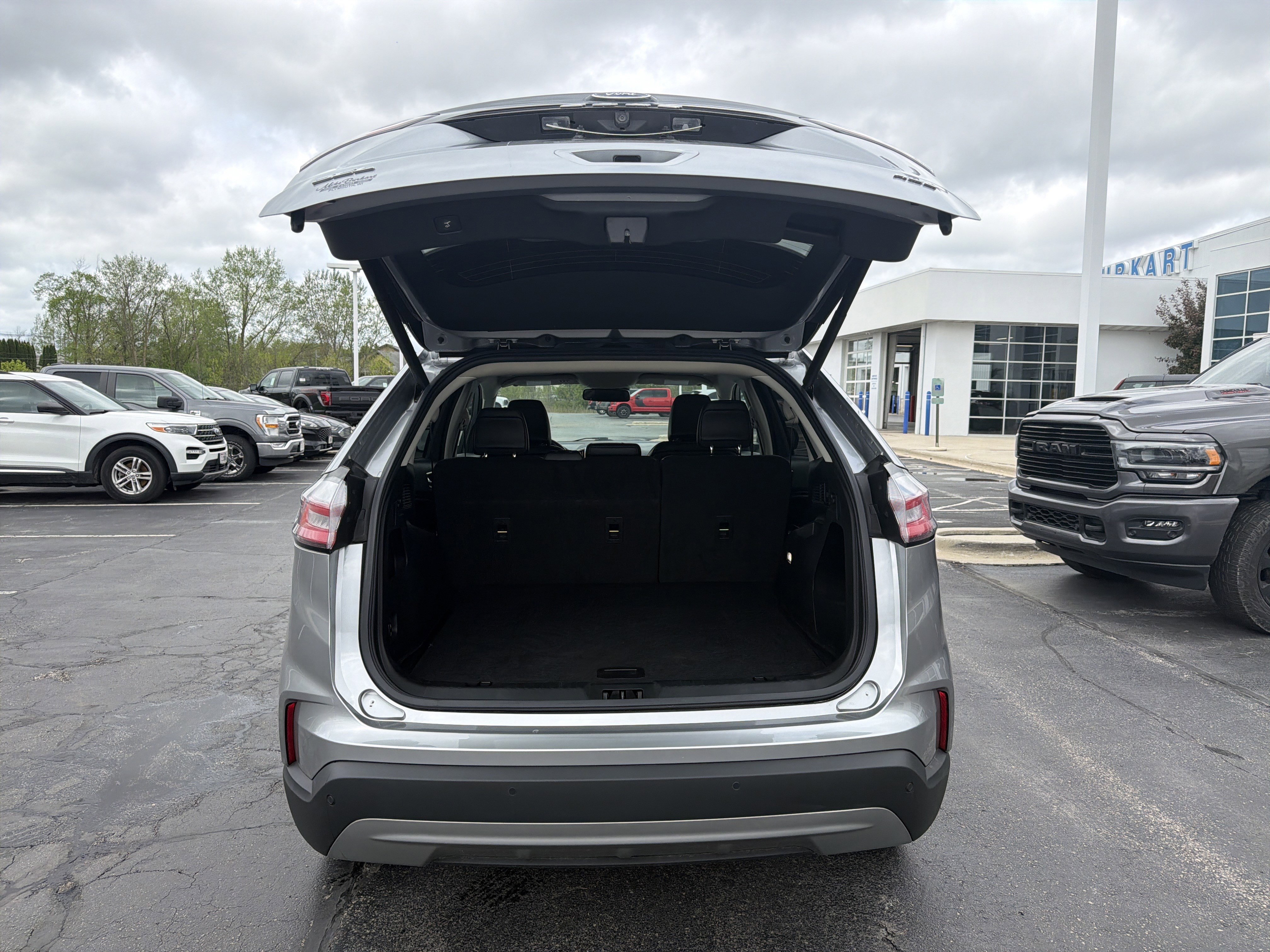 Certified 2023 Ford Edge SEL w/ Convenience Package AWD/4WD image 26