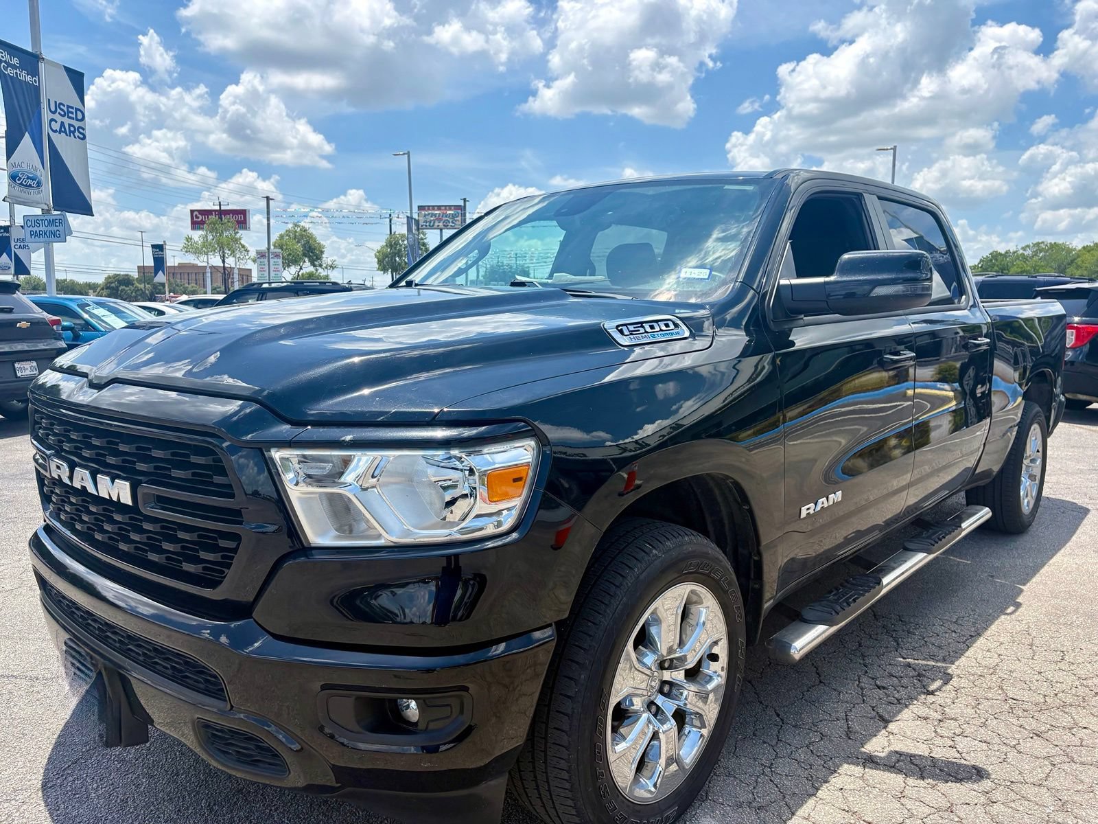 Used 2024 RAM 1500 Lone Star RWD image 9
