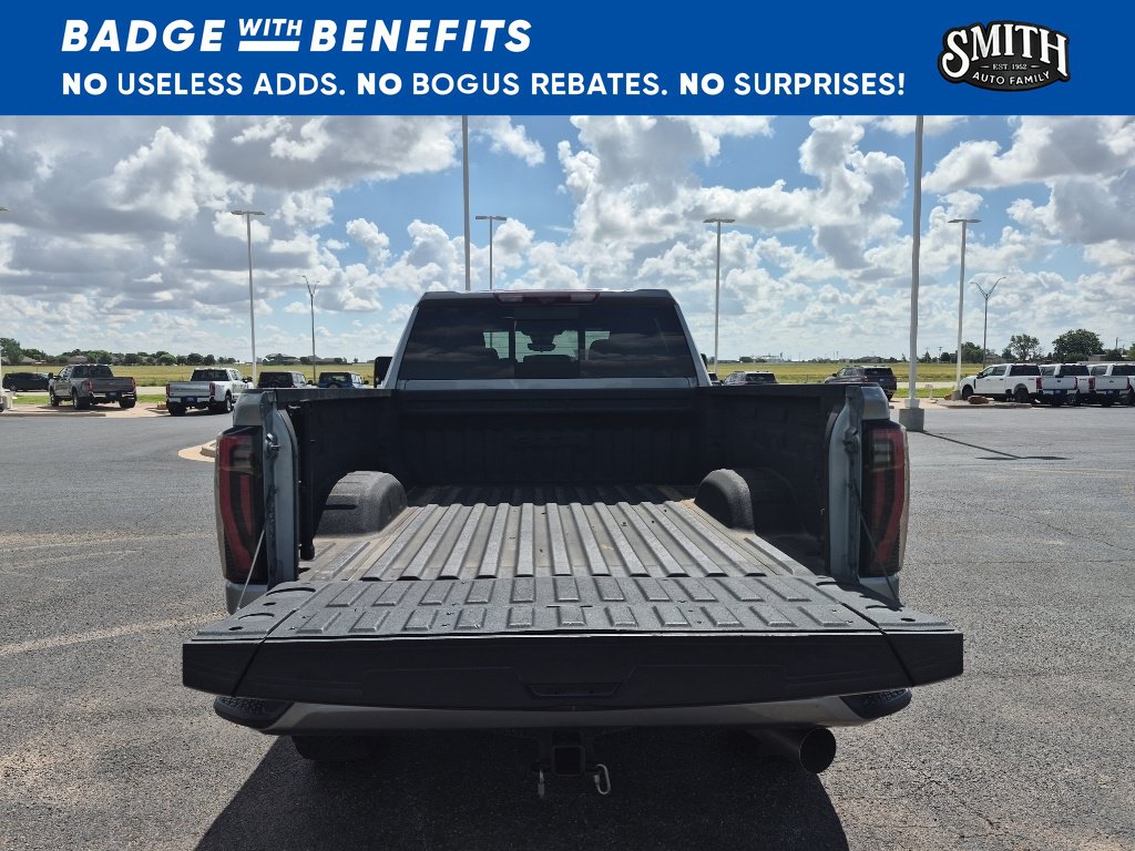 Used 2024 GMC Sierra 2500 AT4 w/ AT4 Premium Plus Package AWD/4WD image 15