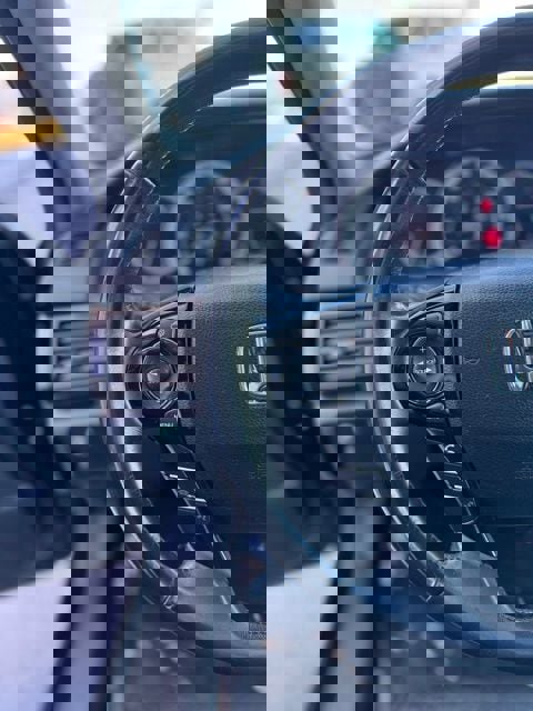 Used 2017 Honda Accord EX-L image 13