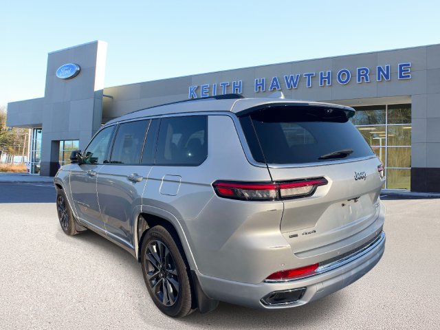 Used 2021 Jeep Grand Cherokee L Overland w/ Luxury Tech Group IV AWD/4WD image 5