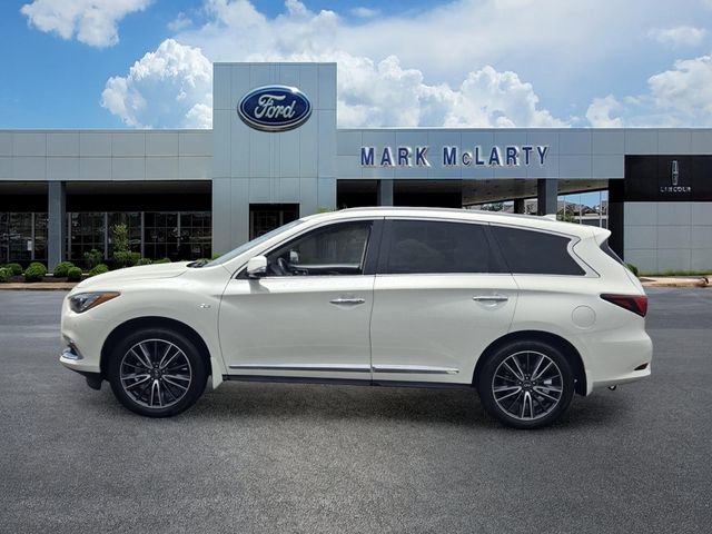 Used 2020 INFINITI QX60 Luxe w/ Sensory Package FWD image 2