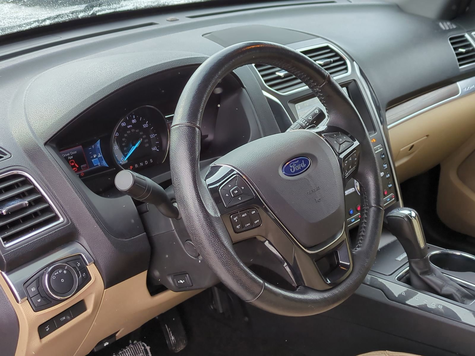 Certified 2017 Ford Explorer Limited w/ Equipment Group 301A image 14