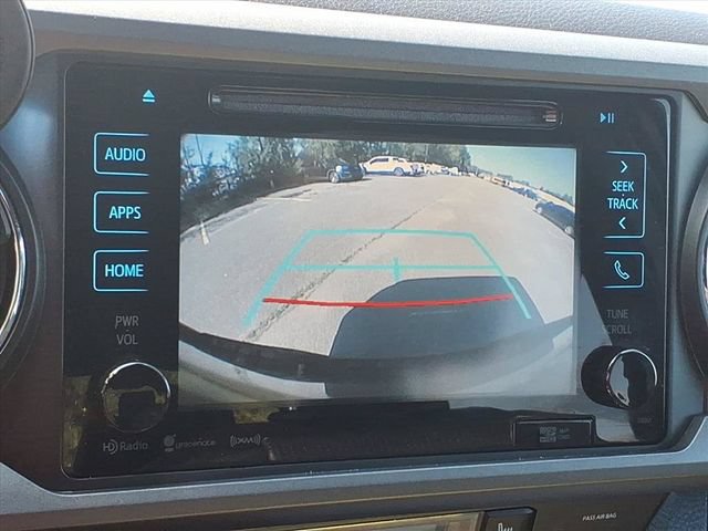 Used 2019 Toyota Tacoma TRD Off-Road w/ TRD Premium Off Road Package AWD/4WD image 24